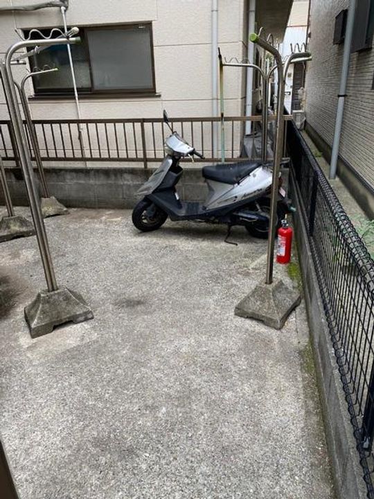 室岡ハイツの地図