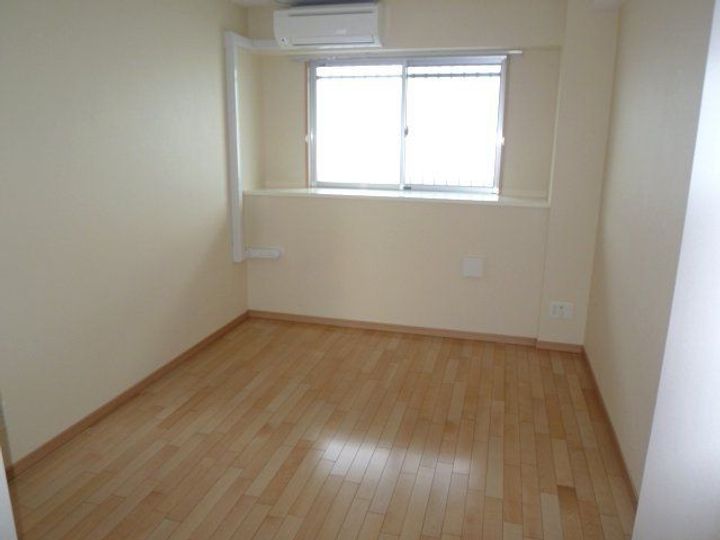 ヌカタコルンイーストの内装