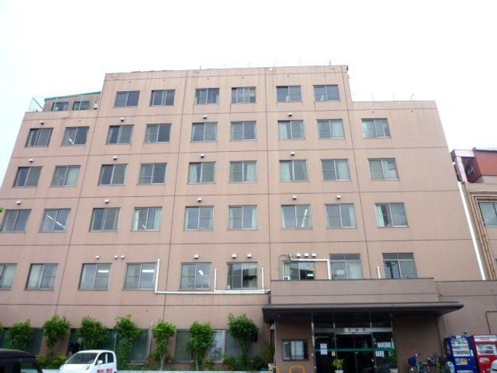 ヌカタコルンイーストの周辺