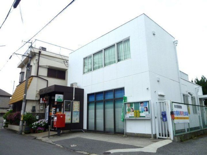 ヌカタコルンイーストの周辺