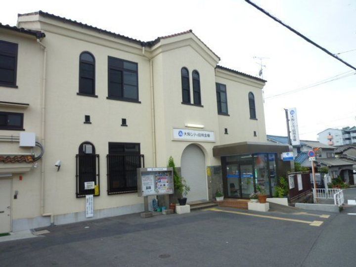 ヌカタコルンイーストの周辺