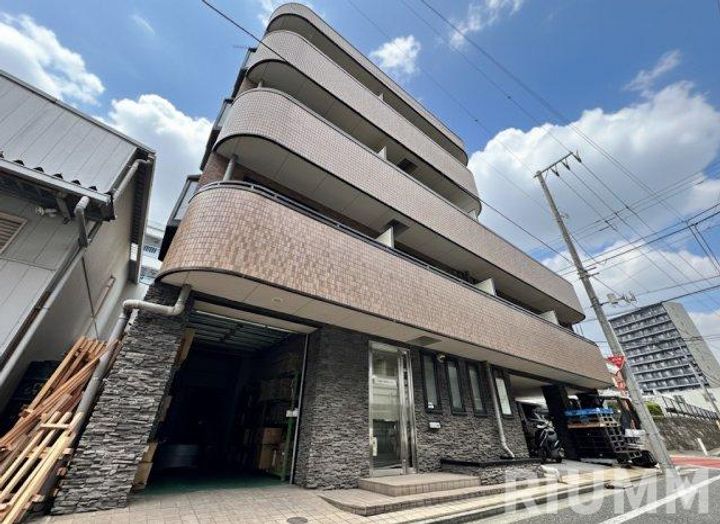 東京都中野区弥生町2(マンション)の賃貸物件の外観