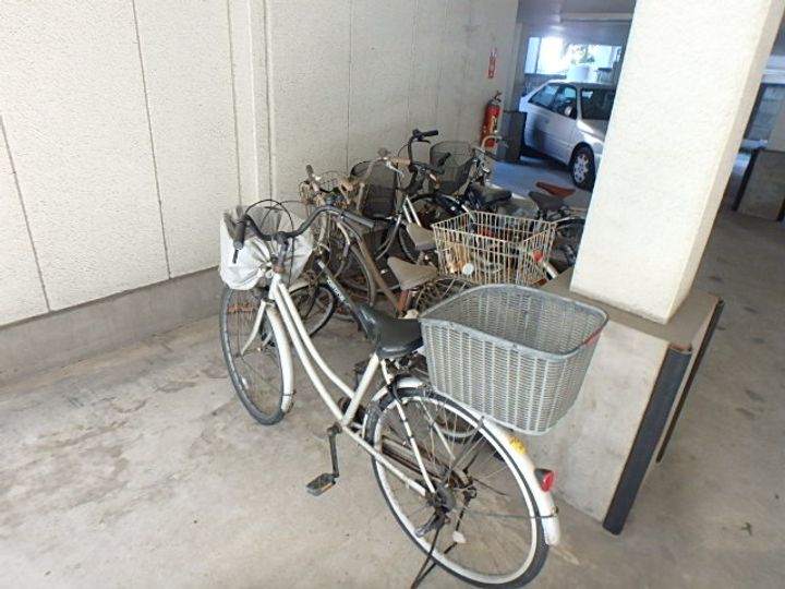 野手ビルの地図