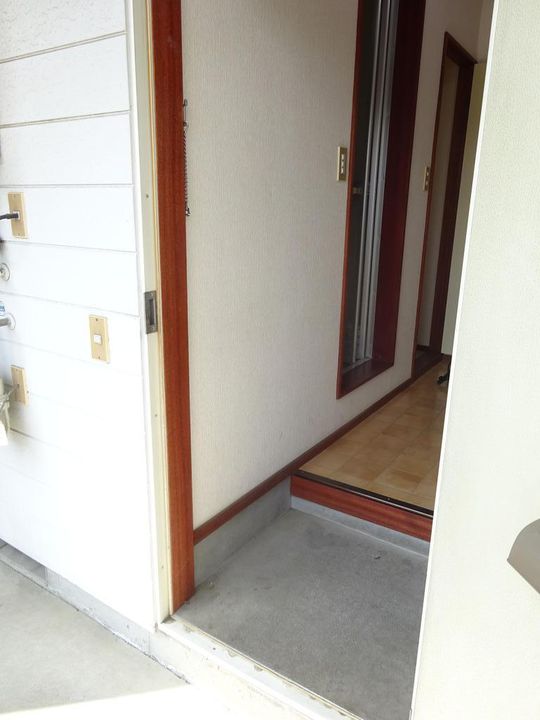 藤井ハイツAの玄関