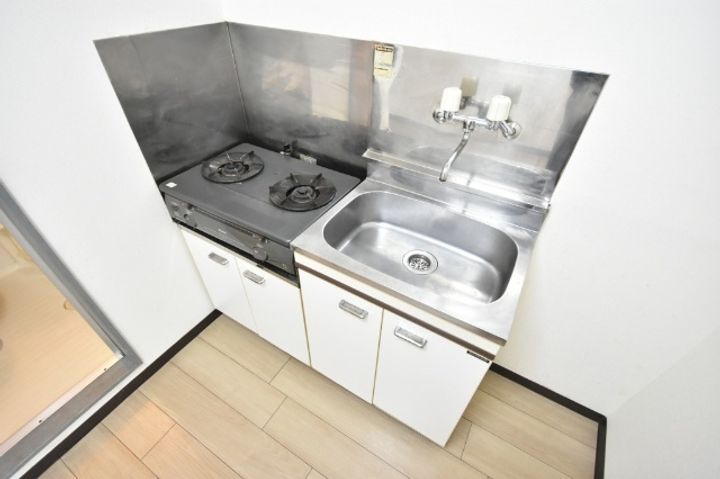 メゾン・シミズのキッチン