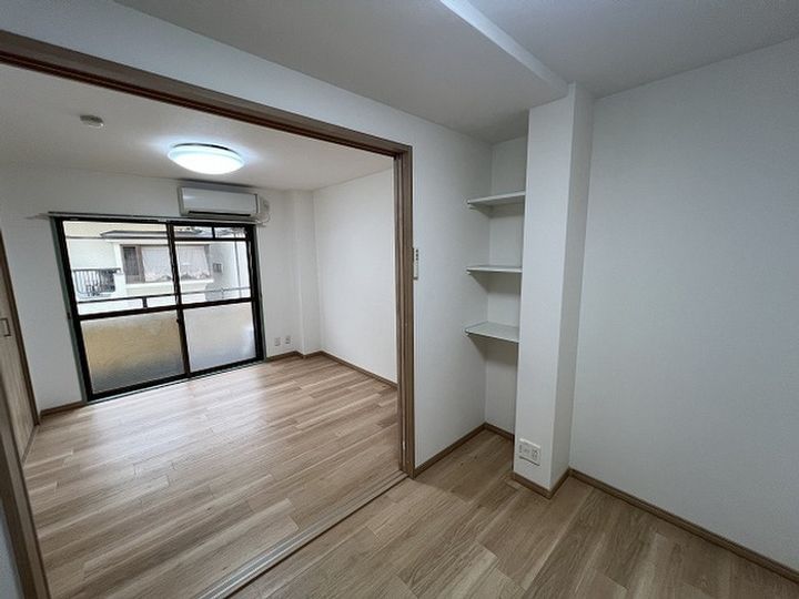 三熊元町ハイツの居間