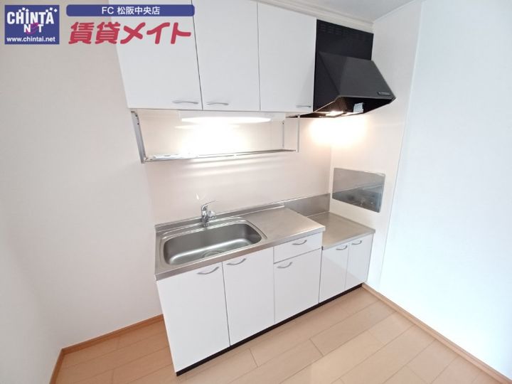 コージー グローヴIIのキッチン