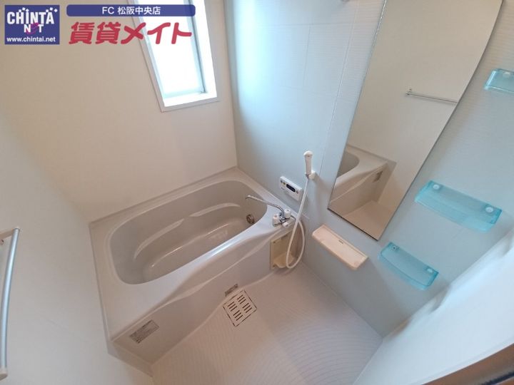 コージー グローヴIIの風呂