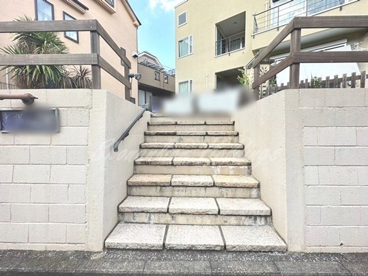 ヴィラ・カメリアの地図