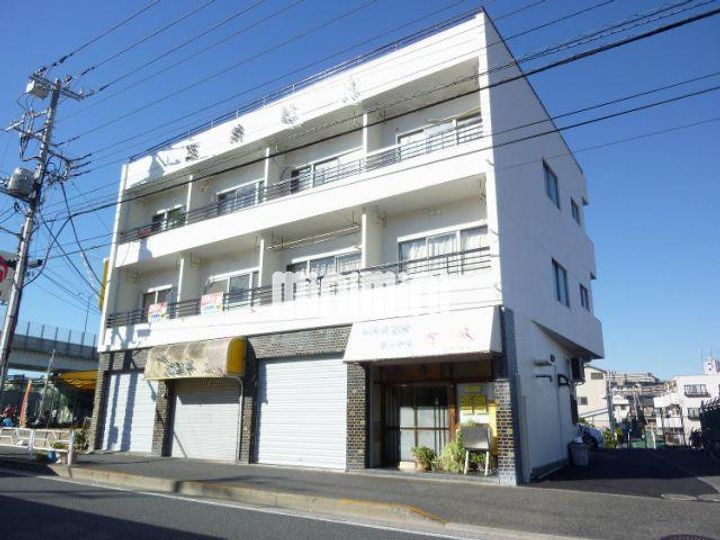 三井ビルの外観