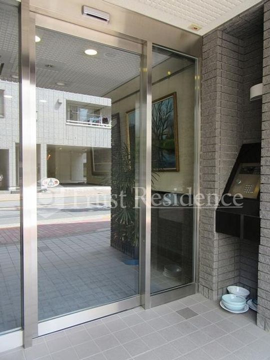 東京都台東区入谷2(マンション)の賃貸物件の地図