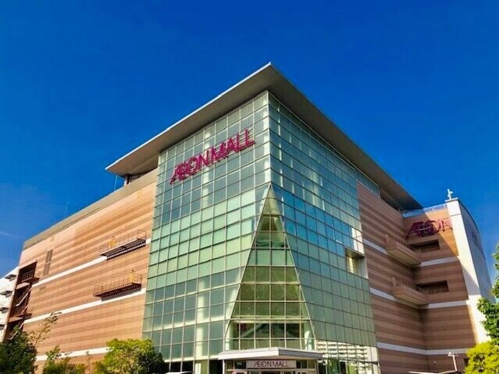 ラ・フォーレつるみの周辺