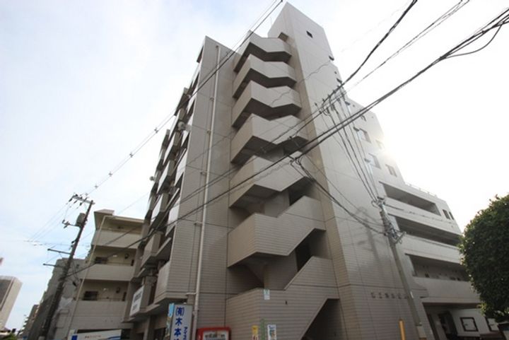 第2木本ビルの外観