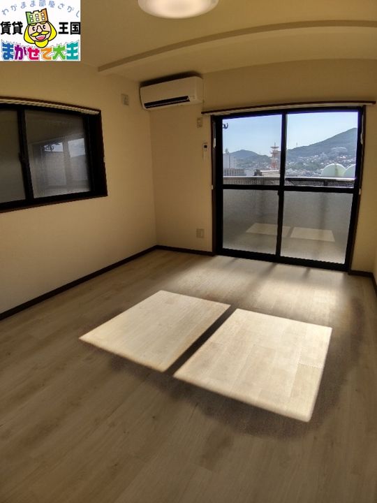 ベラフローロ西坂~の居間