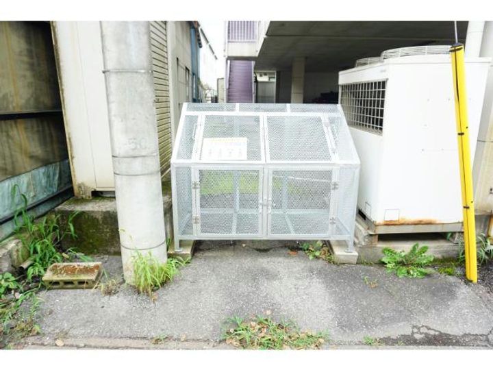 アベニュー野沢の地図