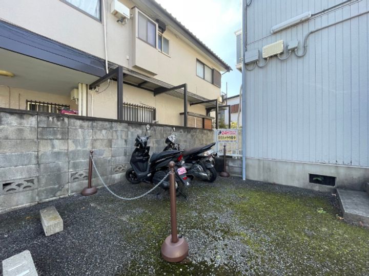 プリムラハイツBの地図