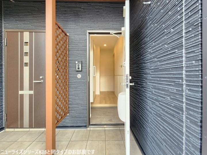 リーヴ IIの玄関