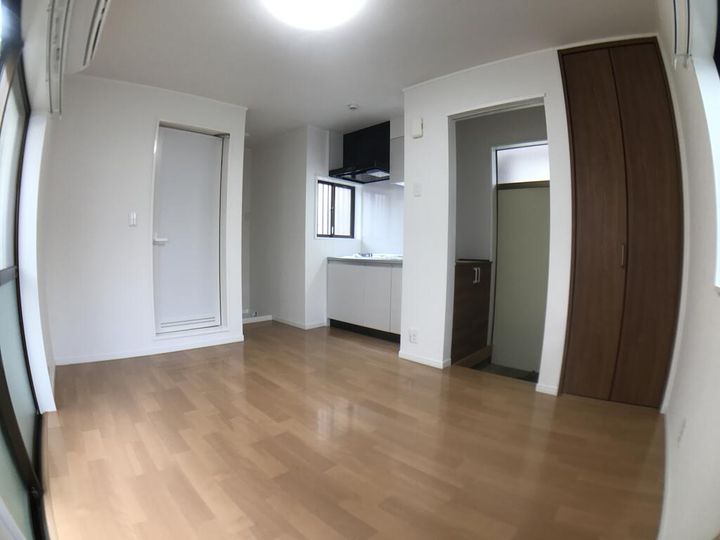 キャビンセキマチの居間