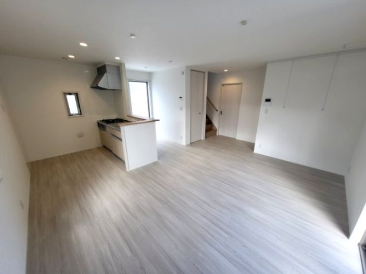 千葉県成田市土屋(一戸建)の賃貸物件の居間