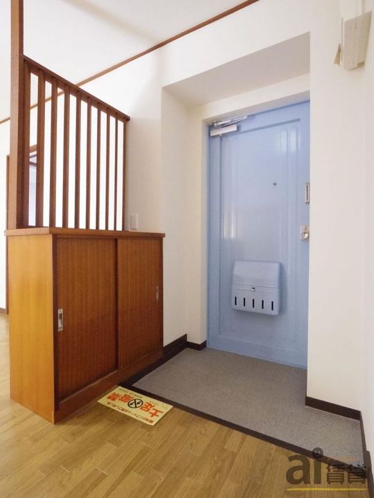 東京都練馬区西大泉3(マンション)の賃貸物件の玄関