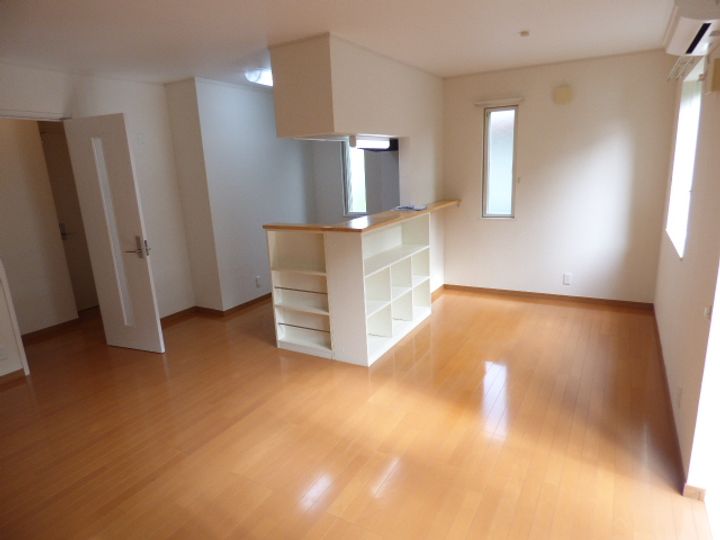 東京都世田谷区宇奈根3(一戸建)の賃貸物件の居間