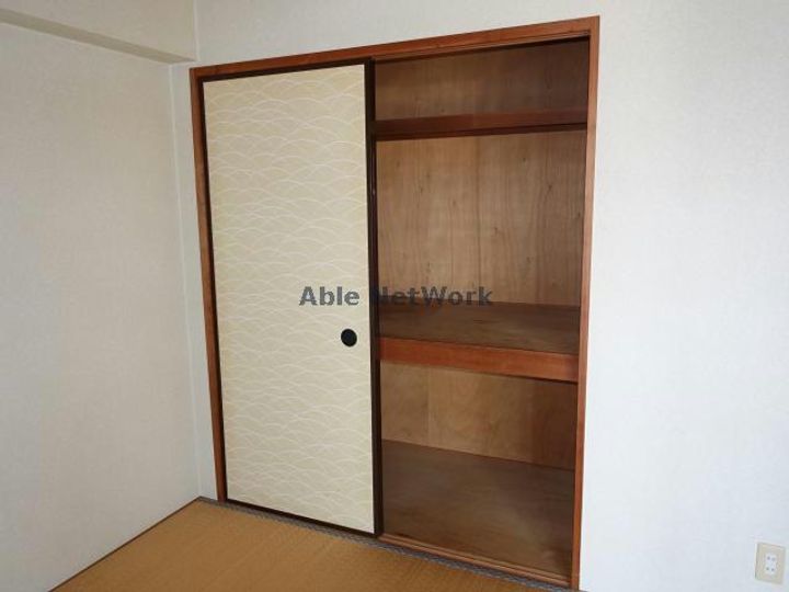 木更津星の街の内装