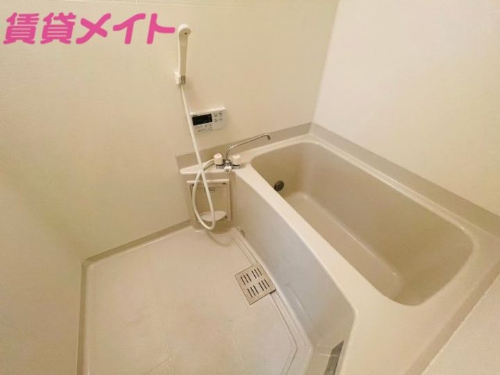 三重県津市高茶屋小森上野町(一戸建)の賃貸物件の風呂