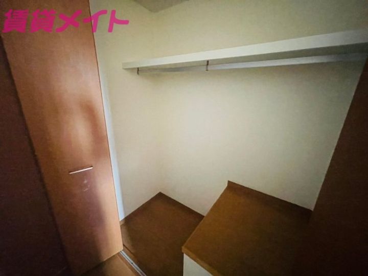 三重県津市高茶屋小森上野町(一戸建)の賃貸物件の内装