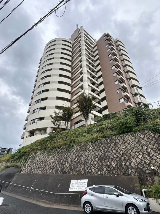 イマージュアークヒルズ黒崎西の外観