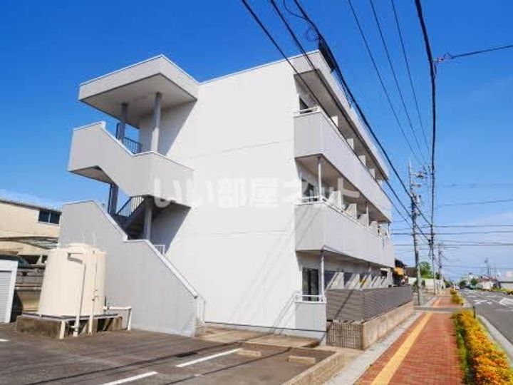 ジョイフル江島の外観