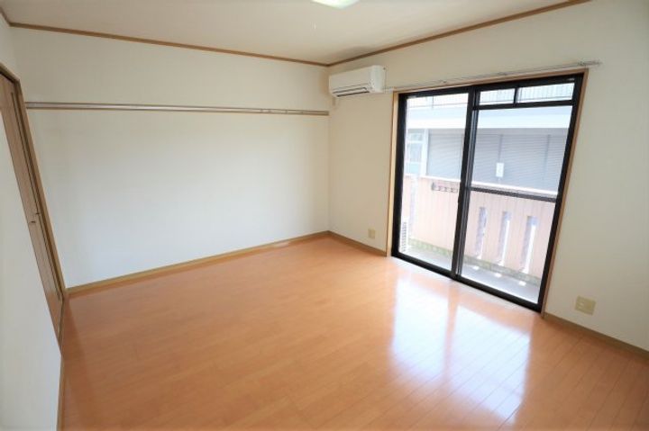 ハピネス21の居間