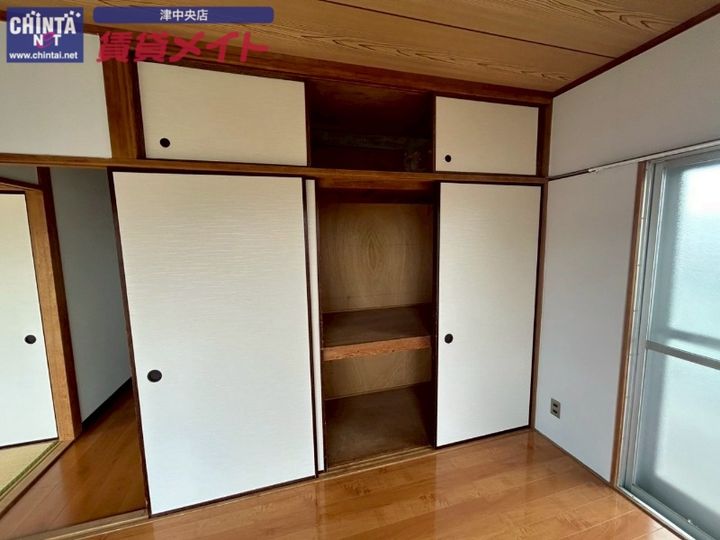 鳥居マンションの内装