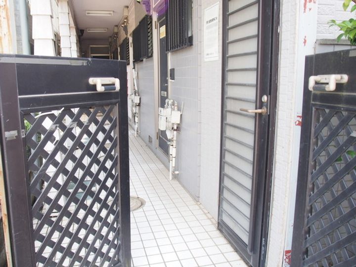 ロイヤルヒルズの地図