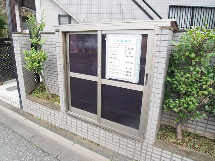 ロイヤルヒルズの地図