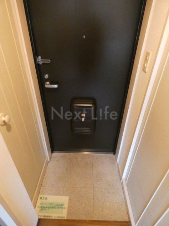 ニックアーバンスピリッツ鶴見1の玄関