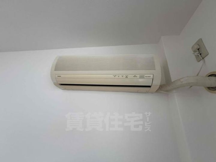 AFTER BASE~樫原~(旧LJUS中川)の内装