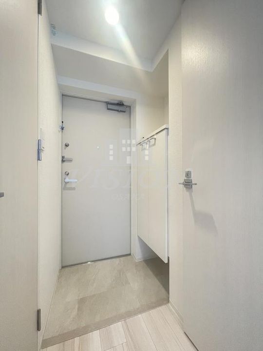 大阪府大阪市西区西本町2(マンション)の賃貸物件の玄関