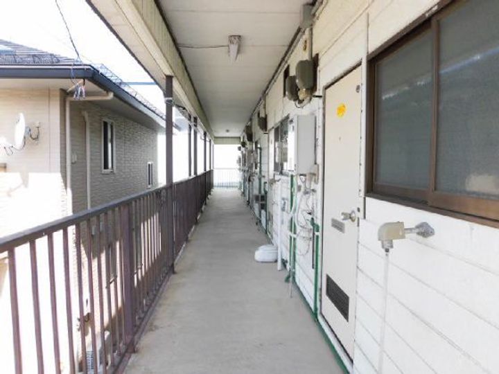 コーポ津志田の地図