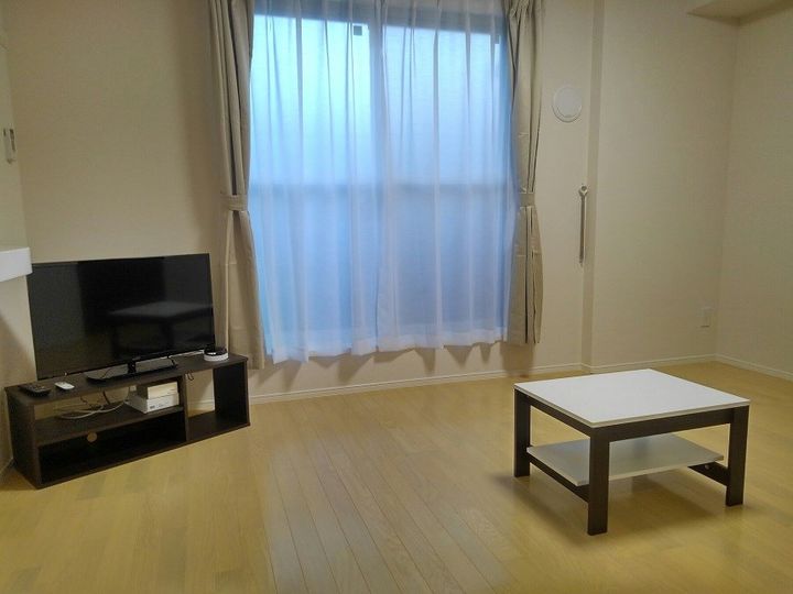 東京都東大和市桜が丘4(アパート)の賃貸物件の居間