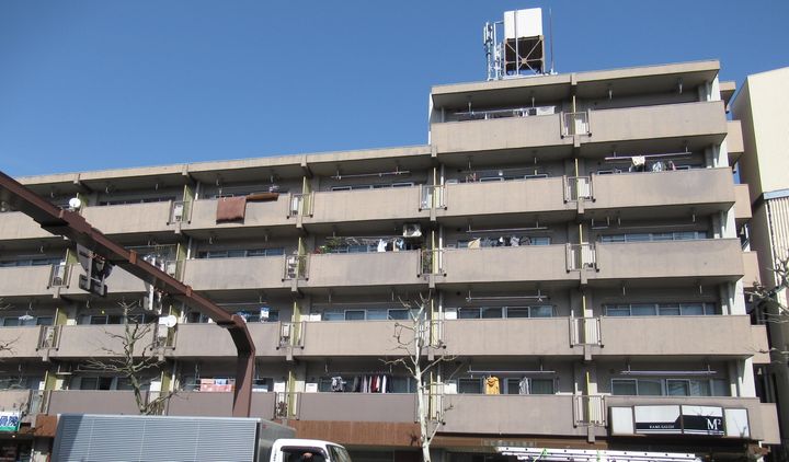 アビタシオン落合の外観