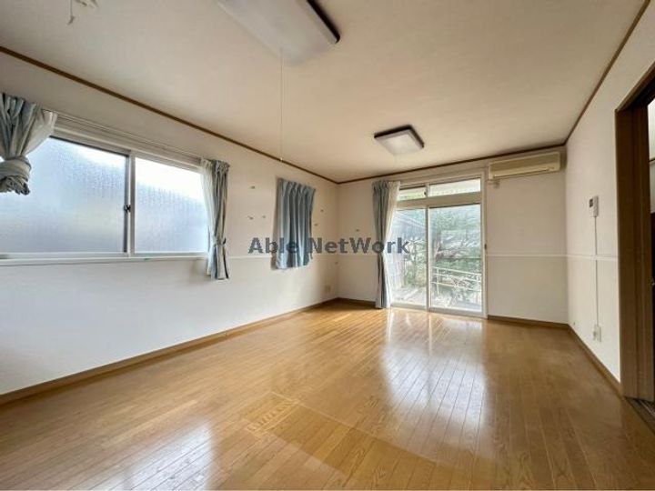 岩手県盛岡市東新庄2(一戸建)の賃貸物件の居間