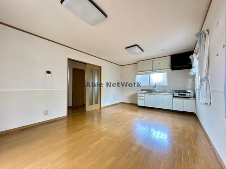 岩手県盛岡市東新庄2(一戸建)の賃貸物件の居間