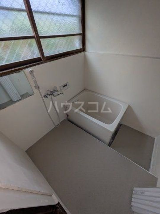 神奈川県藤沢市本町3(一戸建)の賃貸物件の風呂