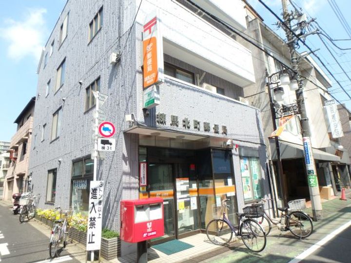 ラ・プラージュIIの周辺