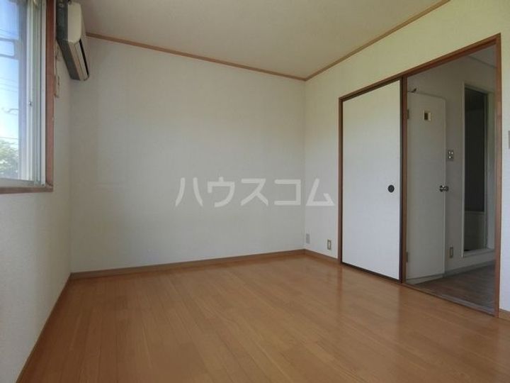 ファンテーヌメゾン片倉の居間