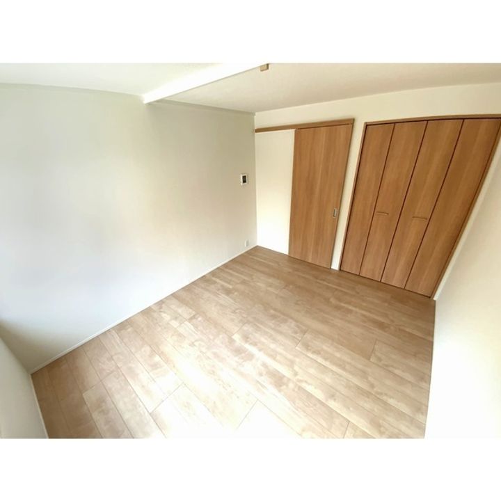 クレール岡ノ根の居間