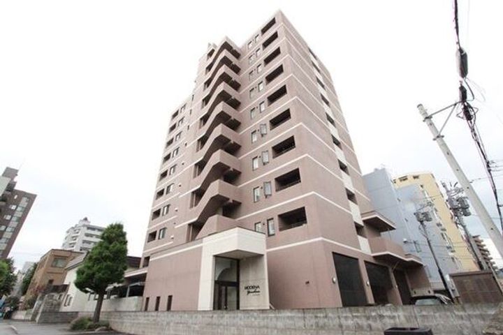 北海道札幌市中央区南十一条西13(マンション)の賃貸物件の外観