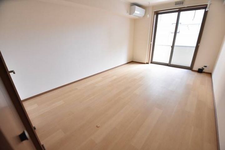 サンステージ大和町の居間