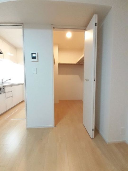 オリエンタル レジデンス Iの内装