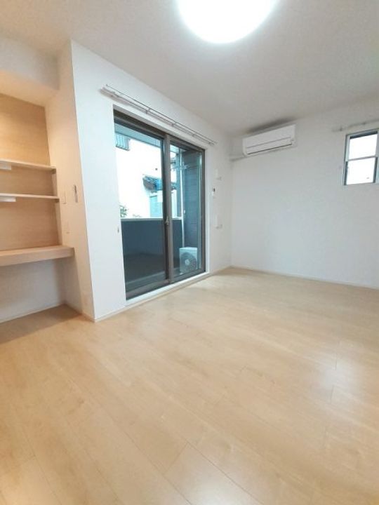 オリエンタル レジデンス Iの居間